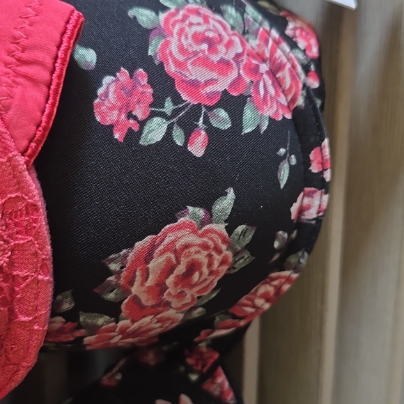 GLORIA VANDERBILT BRAS - Picture 4 of 11